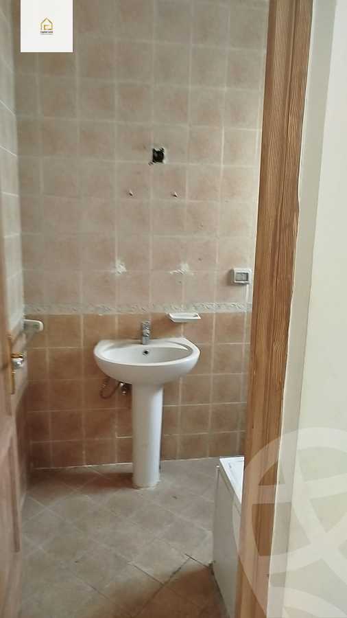 https://aqarmap.com.eg/en/listing/5987825-for-rent-cairo-new-cairo-lrhb-city-mtdd-lrhb-phase-10-farouk-el-baz-st
