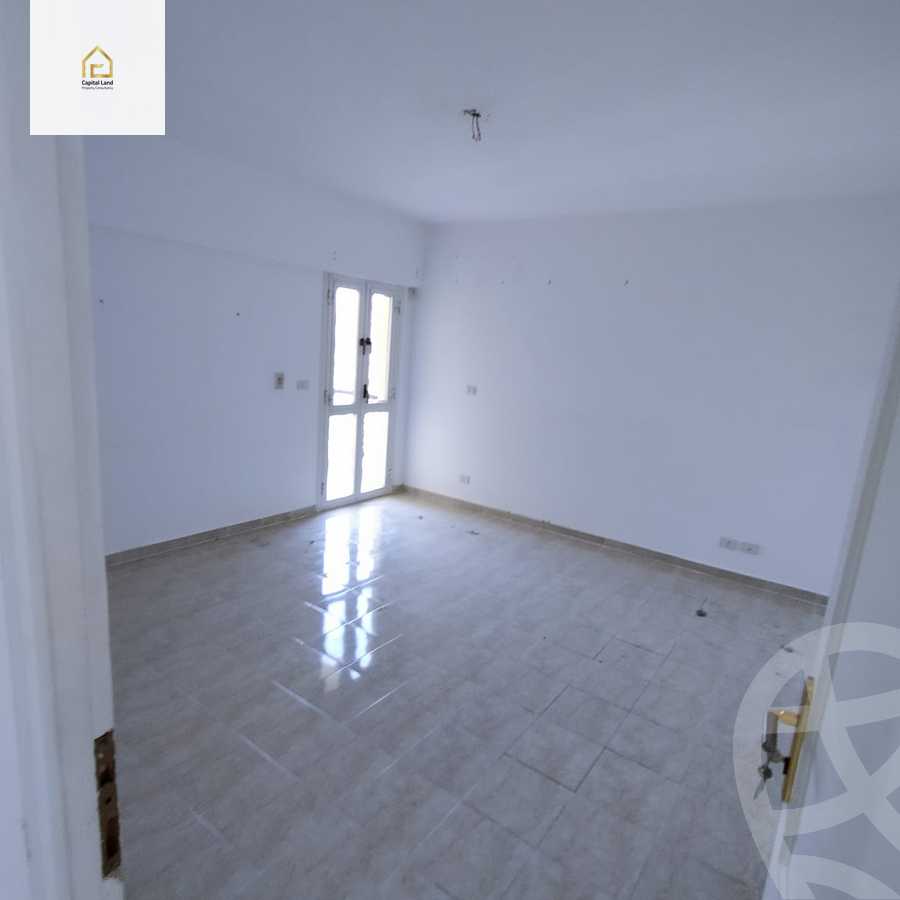 https://aqarmap.com.eg/en/listing/5987911-for-sale-cairo-new-cairo-lrhb-city-mtdd-lrhb-phase-9