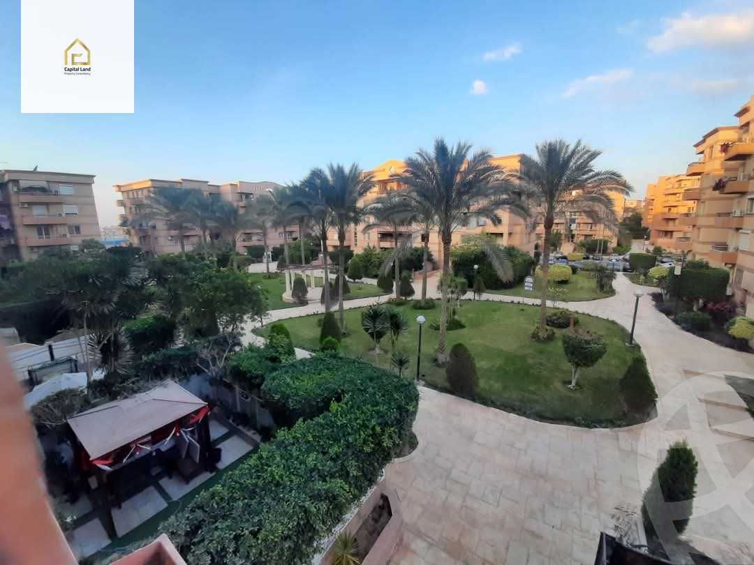 https://aqarmap.com.eg/en/listing/5987984-for-sale-cairo-new-cairo-lrhb-city-phase-4-mostafa-el-nahaas-st