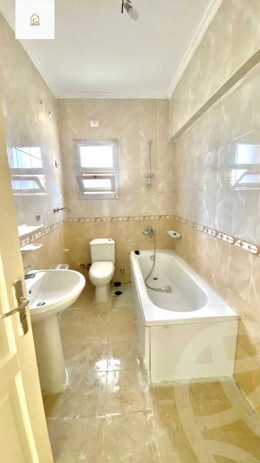 https://aqarmap.com.eg/en/listing/5987975-for-rent-cairo-new-cairo-lrhb-city-mtdd-lrhb-phase-7