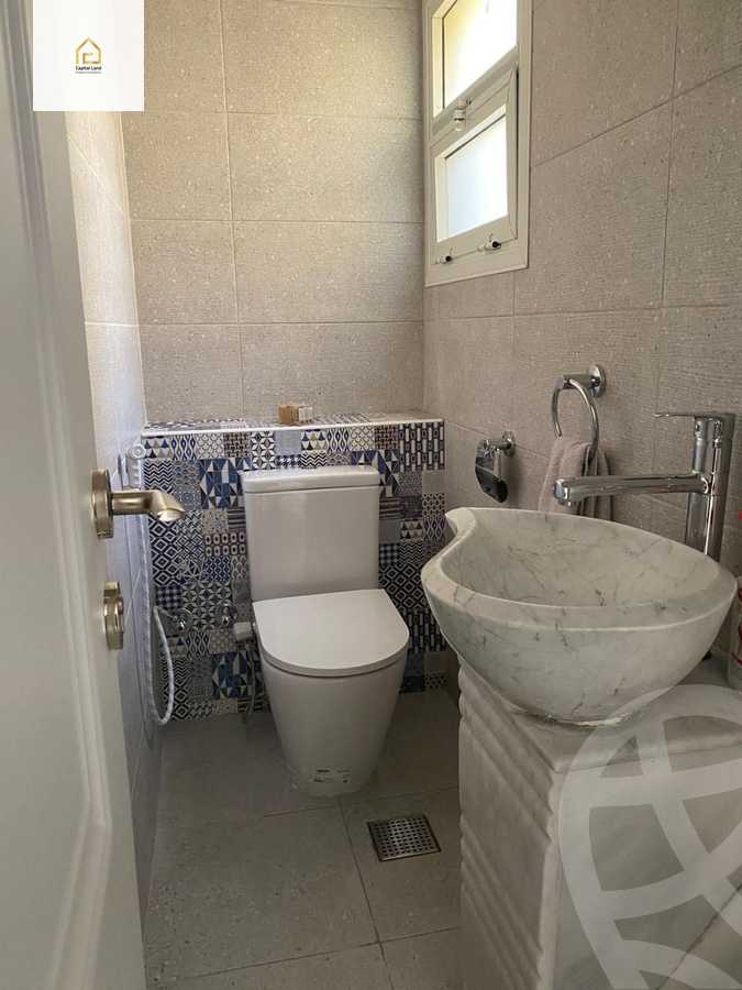 https://aqarmap.com.eg/en/listing/5997402-for-sale-cairo-new-cairo-lrhb-city-phase-4