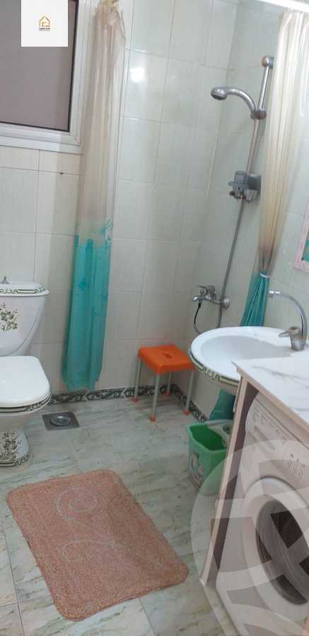 https://aqarmap.com.eg/en/listing/5997551-for-rent-cairo-new-cairo-lrhb-city-phase-1-ahmed-rami-st