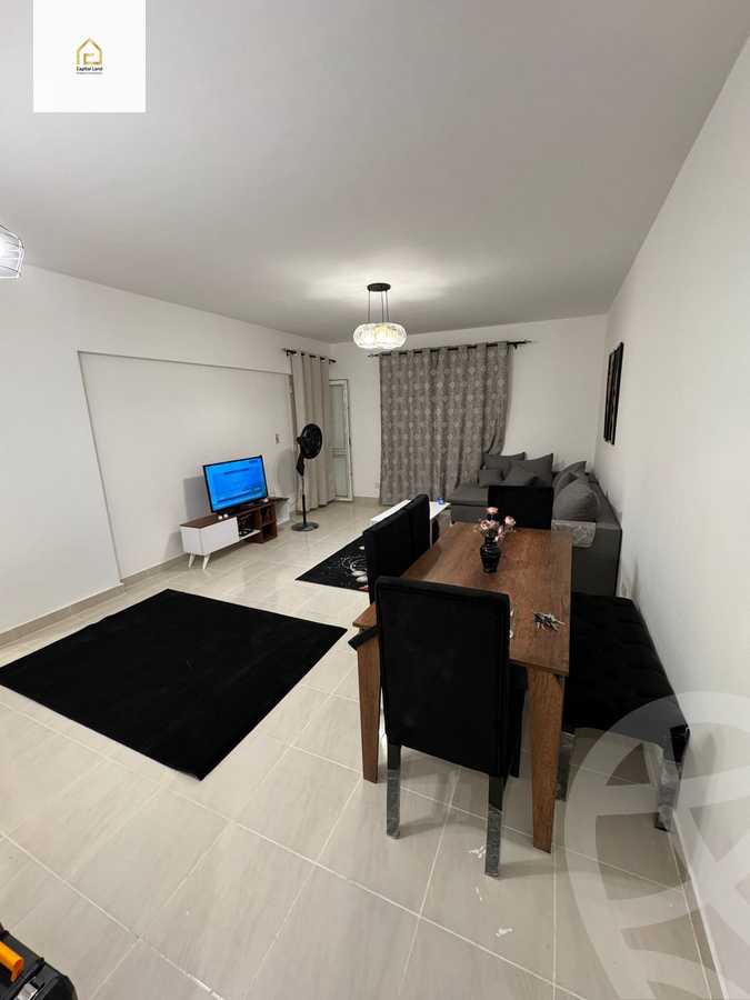 https://aqarmap.com.eg/en/listing/5997726-for-rent-cairo-new-cairo-lrhb-city-phase-7