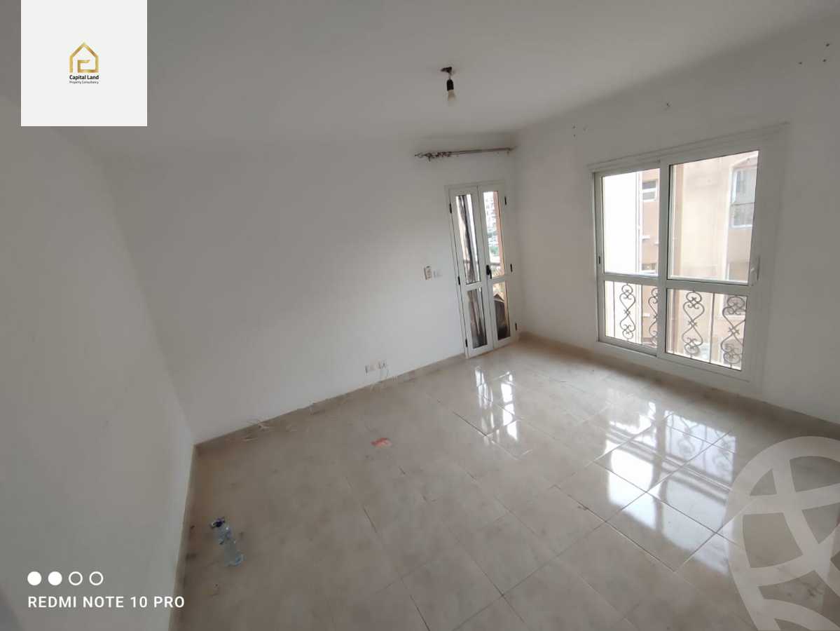 https://aqarmap.com.eg/en/listing/5997745-for-sale-cairo-new-cairo-lrhb-city-mtdd-lrhb-phase-7