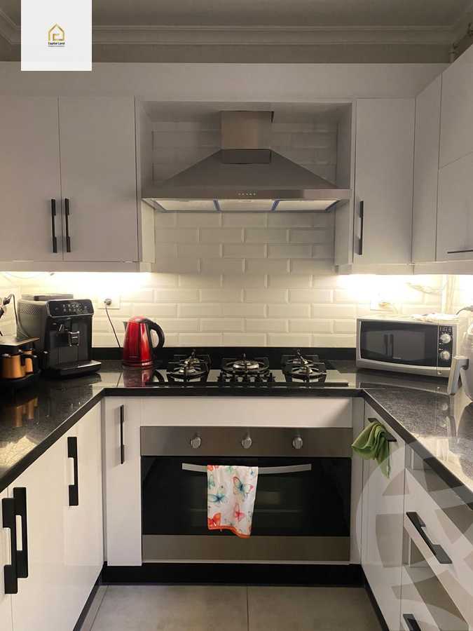 https://aqarmap.com.eg/en/listing/5997833-for-sale-cairo-new-cairo-lrhb-city-phase-4-mohammed-farid-st