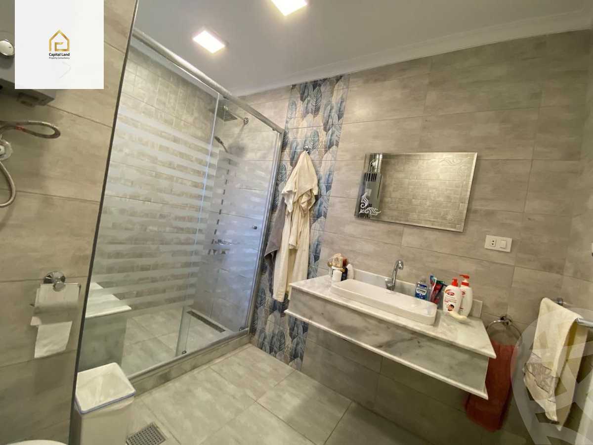 https://aqarmap.com.eg/en/listing/5997833-for-sale-cairo-new-cairo-lrhb-city-phase-4-mohammed-farid-st