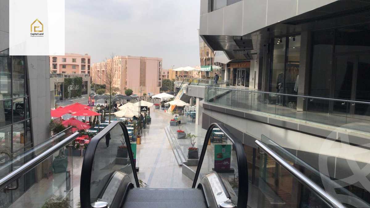 https://aqarmap.com.eg/en/listing/5998176-for-rent-cairo-new-cairo-compounds-dh-yrd-mwl