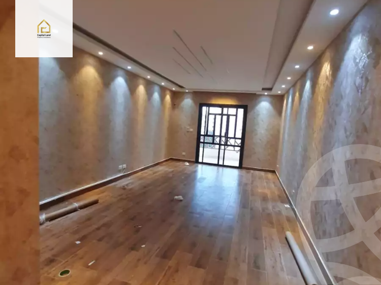 https://aqarmap.com.eg/en/listing/5900023-for-sale-cairo-new-cairo-lrhb-city-phase-5