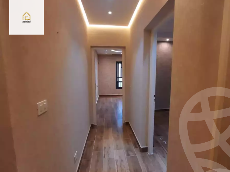 https://aqarmap.com.eg/en/listing/5900023-for-sale-cairo-new-cairo-lrhb-city-phase-5