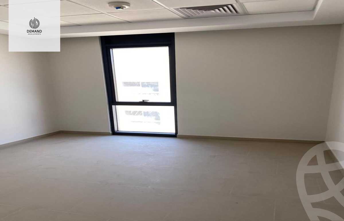 https://aqarmap.com.eg/en/listing/5183518-for-rent-cairo-el-sheikh-zayed-city-compounds-kmbwnd-wyst-twn-swdyk