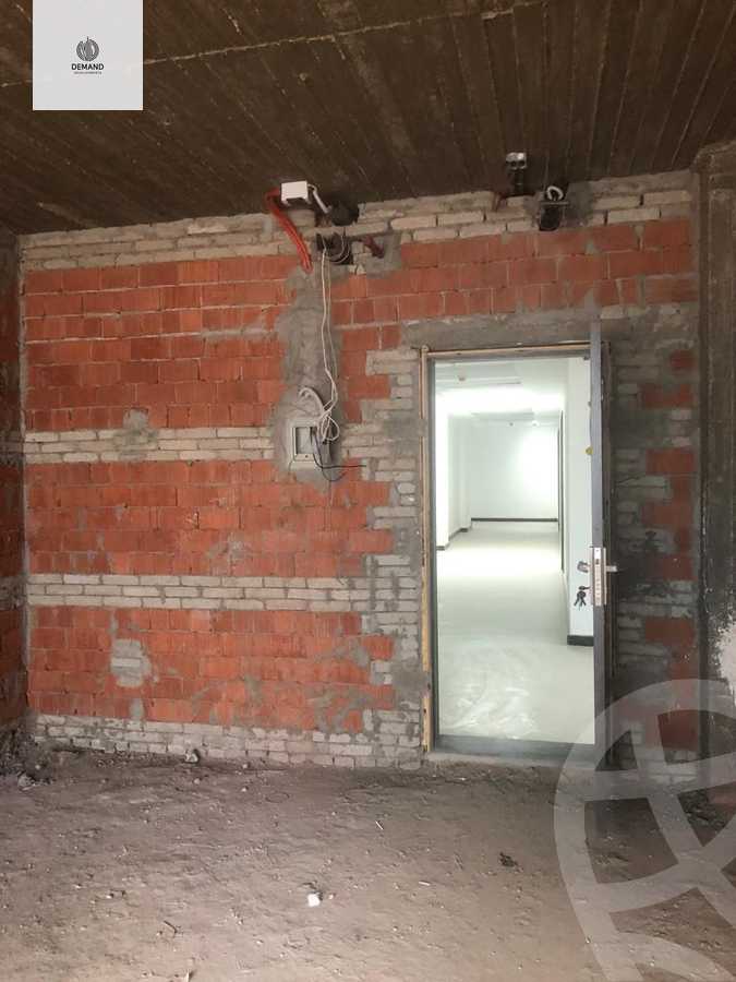 https://aqarmap.com.eg/en/listing/5661950-for-sale-cairo-el-sheikh-zayed-city-compounds-agora-makeplace