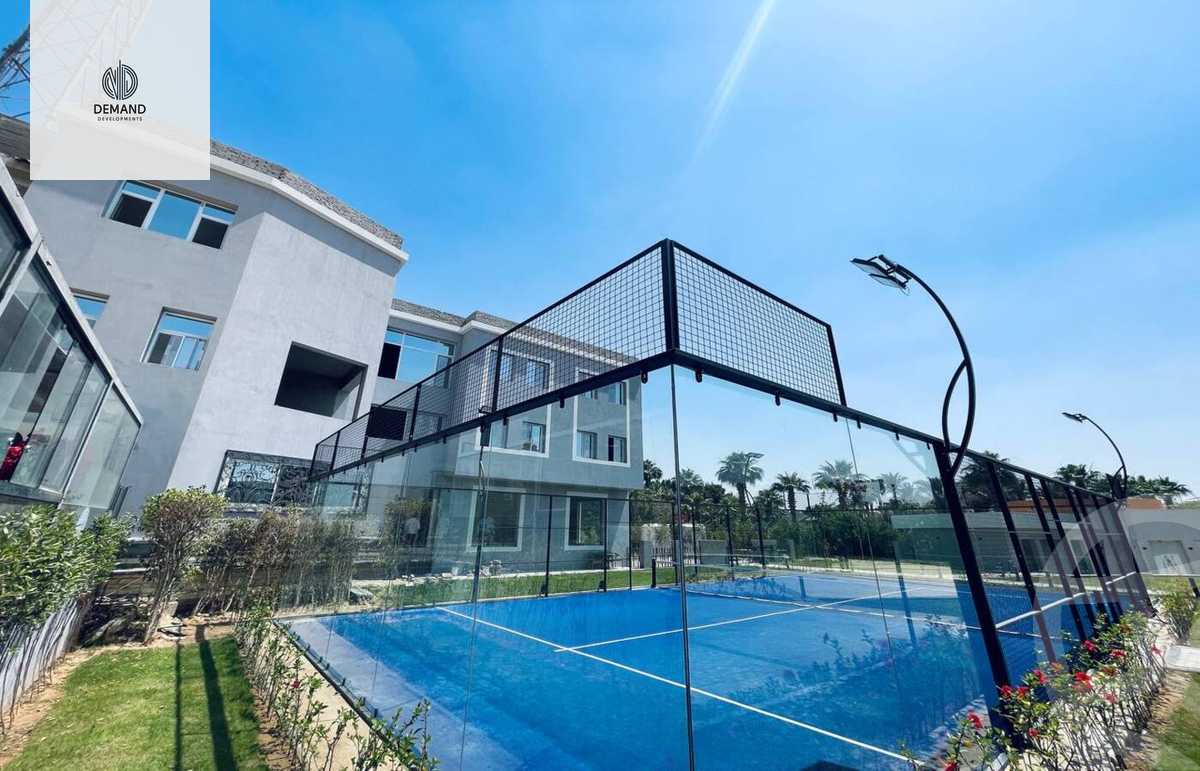 https://aqarmap.com.eg/en/listing/5540513-for-sale-cairo-el-sheikh-zayed-city-shr-lshbb