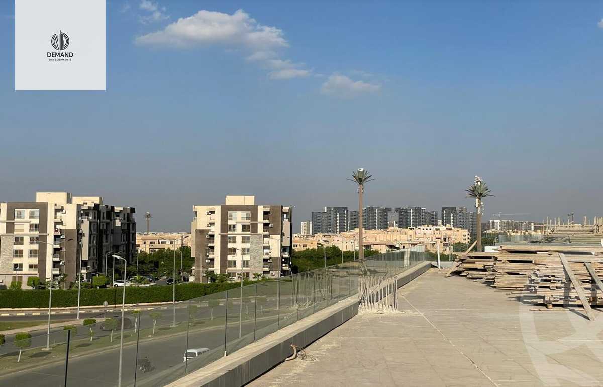 https://aqarmap.com.eg/en/listing/5811853-for-sale-cairo-el-sheikh-zayed-city-shr-lshbb