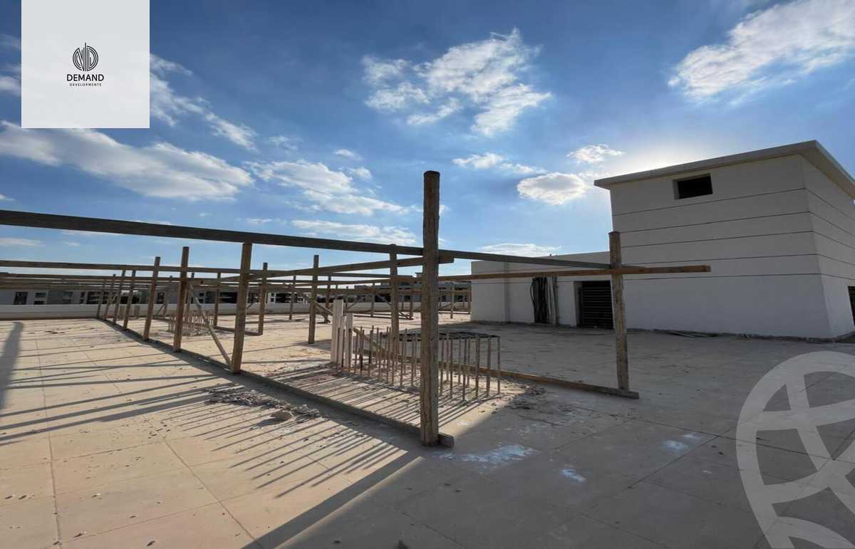 https://aqarmap.com.eg/en/listing/5811884-for-sale-cairo-el-sheikh-zayed-city-shr-lshbb