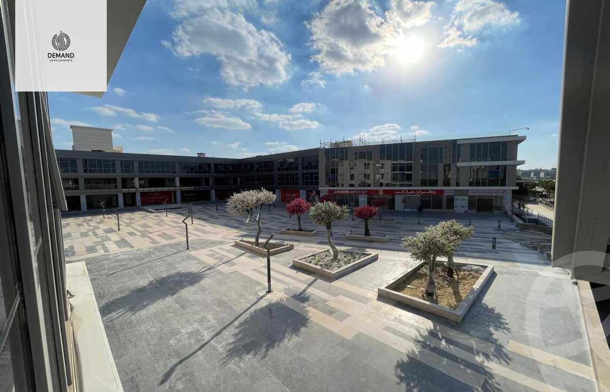 https://aqarmap.com.eg/en/listing/5811925-for-sale-cairo-el-sheikh-zayed-city-shr-lshbb