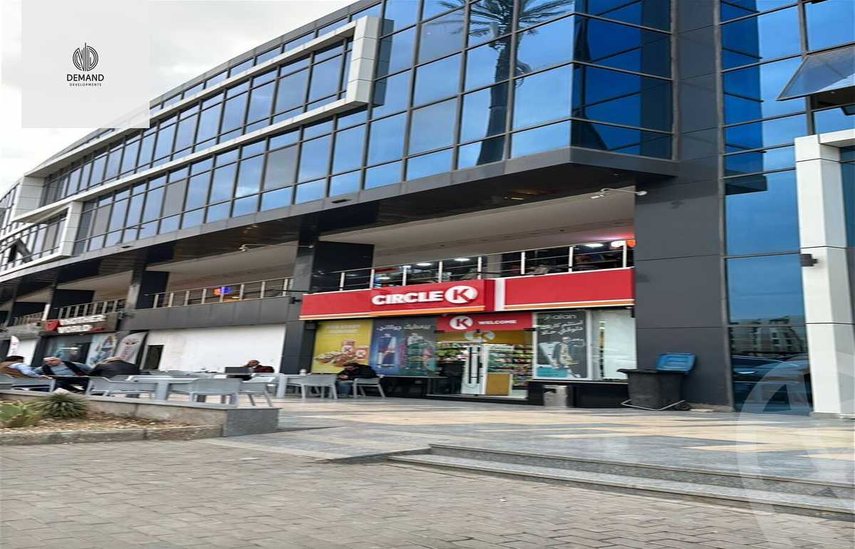 https://aqarmap.com.eg/en/listing/5357319-for-sale-cairo-el-sheikh-zayed-city-shr-lshbb