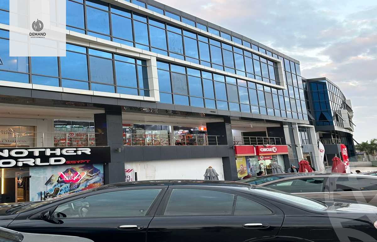 https://aqarmap.com.eg/en/listing/5357319-for-sale-cairo-el-sheikh-zayed-city-shr-lshbb