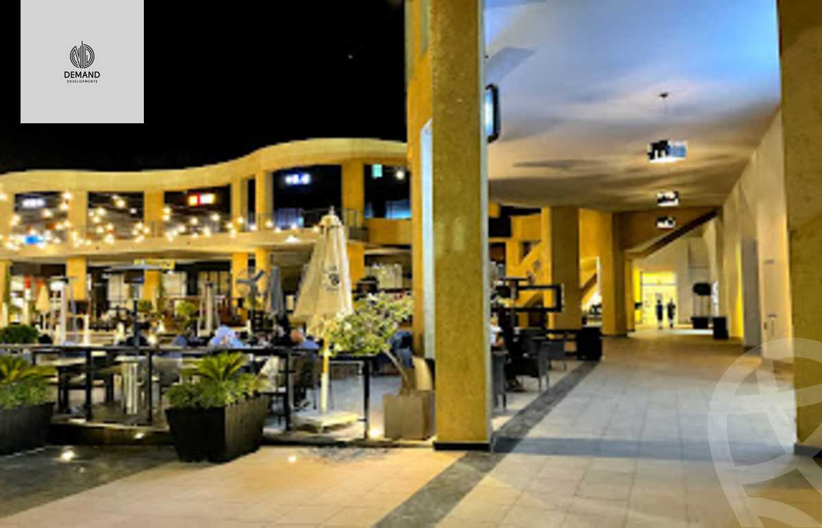 https://aqarmap.com.eg/en/listing/5692630-for-rent-cairo-el-sheikh-zayed-city-compounds-kmbwnd-wyst-twn-swdyk