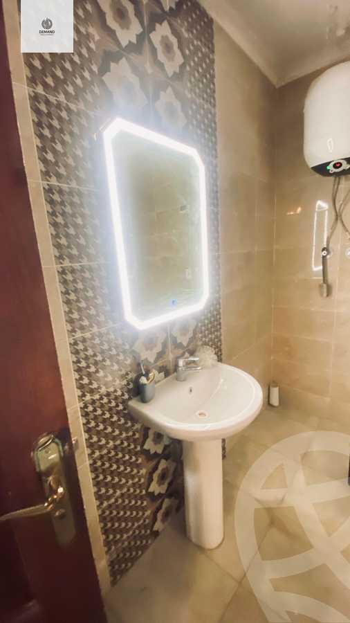 https://aqarmap.com.eg/ar/listing/5513148-for-sale-cairo-el-sheikh-zayed-city-compounds-jn-zyd
