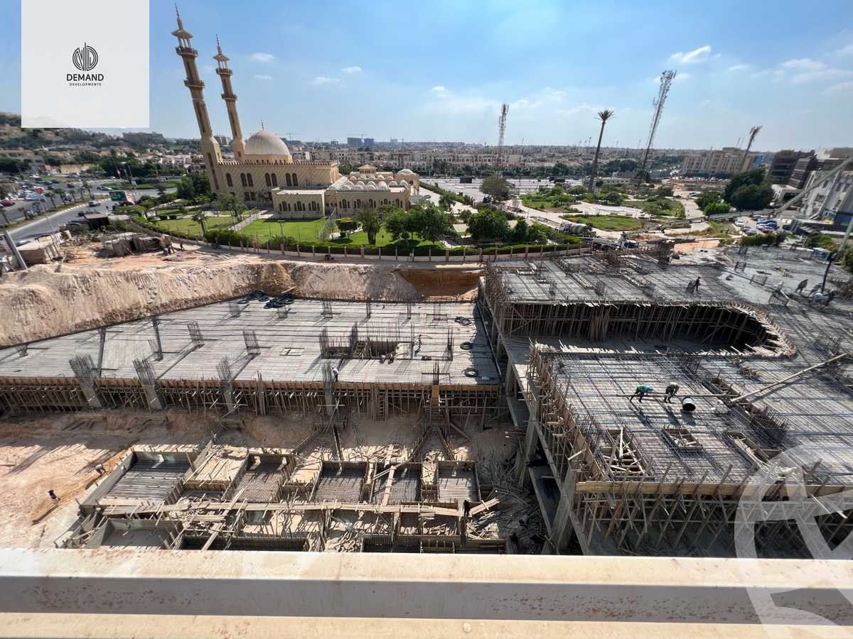 https://aqarmap.com.eg/en/listing/5671521-for-sale-cairo-el-sheikh-zayed-city-compounds-101-mall