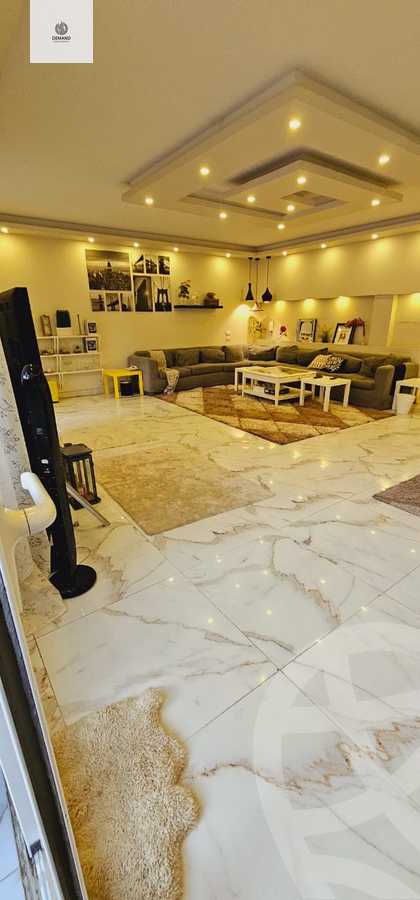 https://aqarmap.com.eg/ar/listing/5689094-for-sale-cairo-el-sheikh-zayed-city-compounds-hadayek-el-mohandiseen