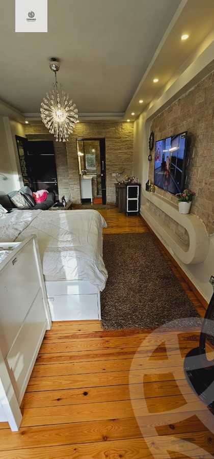 https://aqarmap.com.eg/ar/listing/5689094-for-sale-cairo-el-sheikh-zayed-city-compounds-hadayek-el-mohandiseen