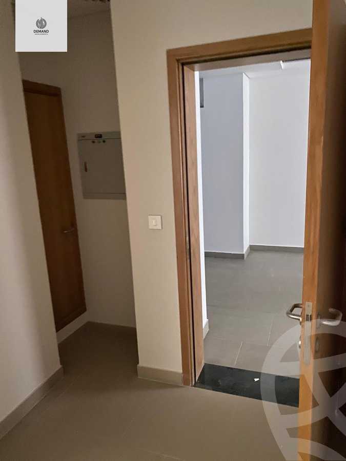 https://aqarmap.com.eg/ar/listing/5919676-for-rent-cairo-el-sheikh-zayed-city-compounds-kmbwnd-wyst-twn-swdyk