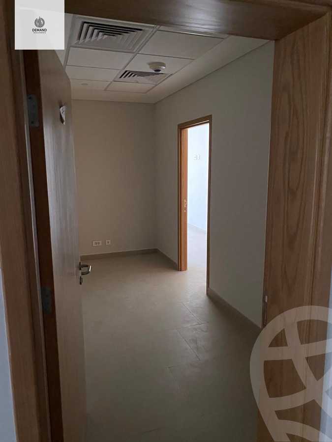 https://aqarmap.com.eg/ar/listing/5919676-for-rent-cairo-el-sheikh-zayed-city-compounds-kmbwnd-wyst-twn-swdyk