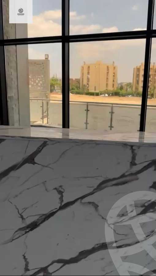 https://aqarmap.com.eg/ar/listing/6202637-for-sale-cairo-el-sheikh-zayed-city-shr-lshbb