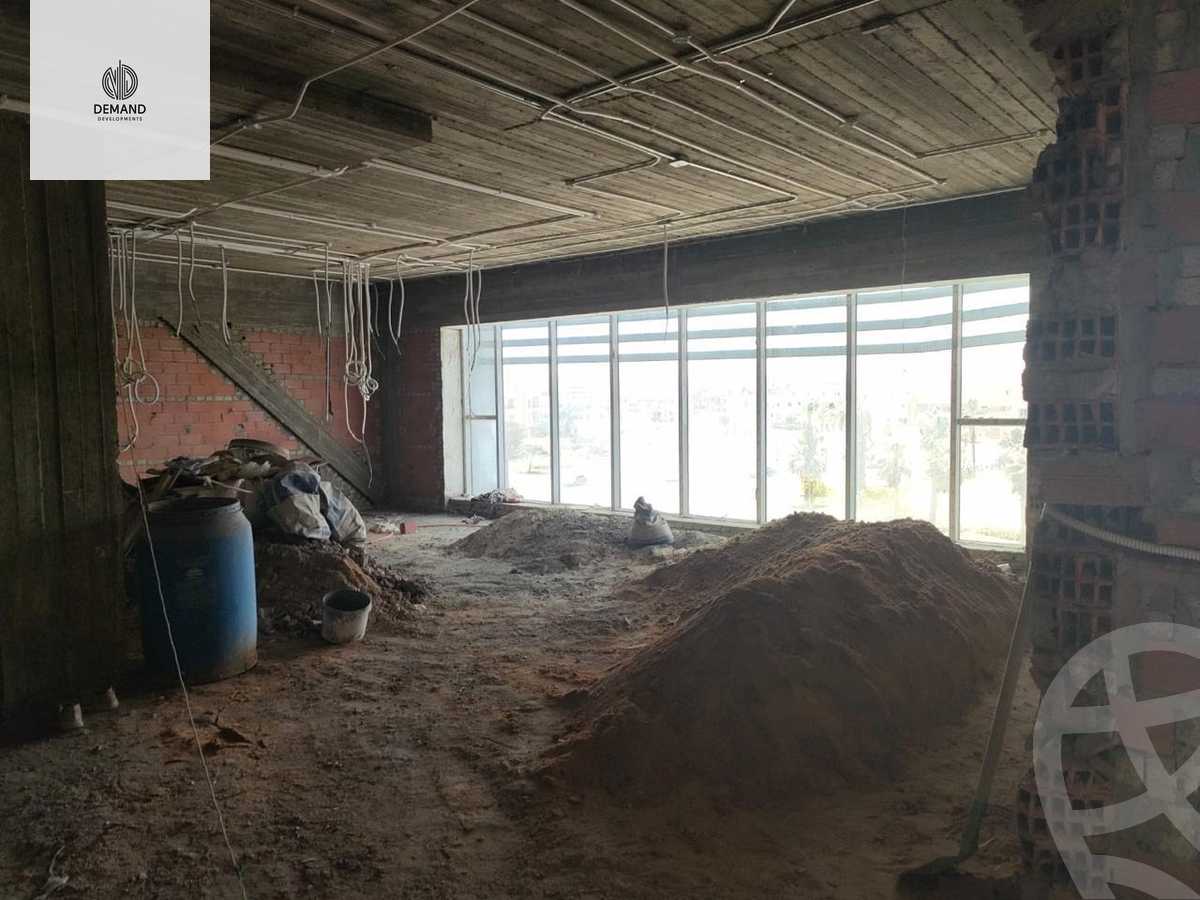 https://aqarmap.com.eg/en/listing/6227842-for-sale-cairo-el-sheikh-zayed-city-shr-lbstn