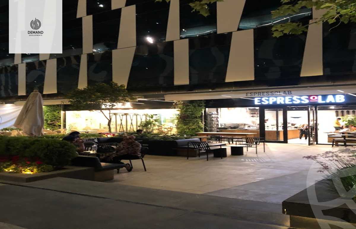 https://aqarmap.com.eg/en/listing/6384717-for-sale-cairo-el-sheikh-zayed-city-shr-lbstn