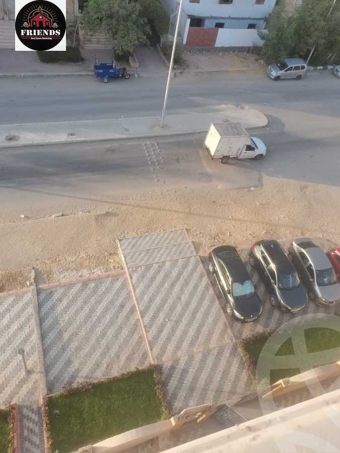 https://aqarmap.com.eg/en/listing/5325840-for-sale-cairo-6th-of-october-el-ahyaa-neighborhood-5th