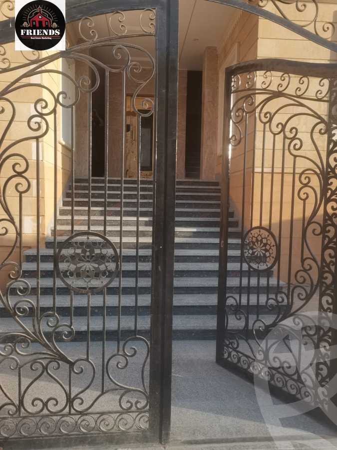 https://aqarmap.com.eg/en/listing/5325840-for-sale-cairo-6th-of-october-el-ahyaa-neighborhood-5th