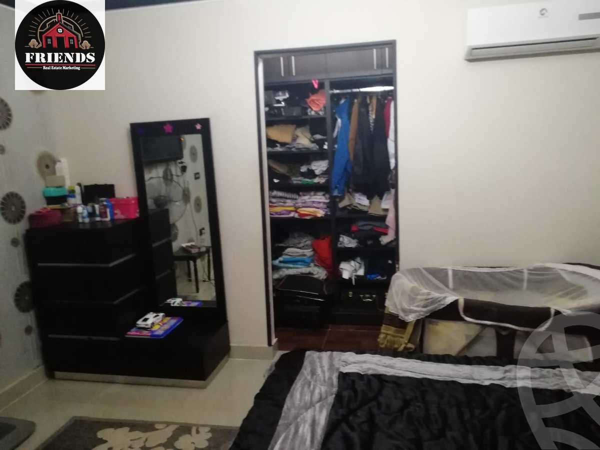 https://aqarmap.com.eg/en/listing/5381931-for-sale-cairo-6th-of-october-el-ahyaa-neighborhood-1st-al-maahad