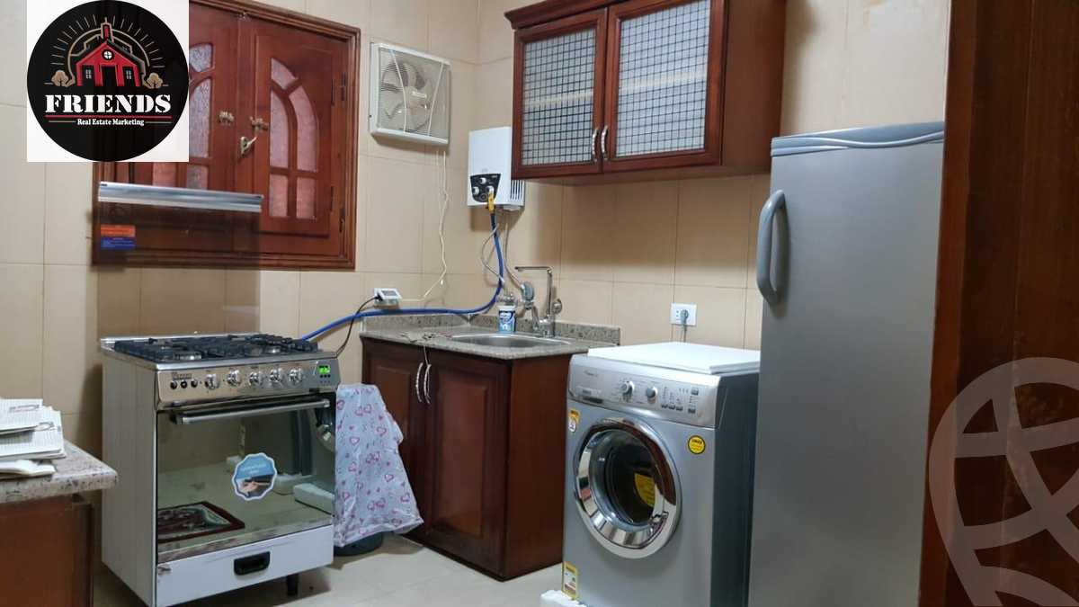 https://aqarmap.com.eg/en/listing/5386239-for-sale-cairo-6th-of-october-el-ahyaa-neighborhood-1st-al-maahad