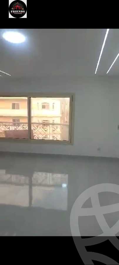 https://aqarmap.com.eg/en/listing/5428267-for-sale-cairo-6th-of-october-el-ahyaa-neighborhood-1st-al-maahad