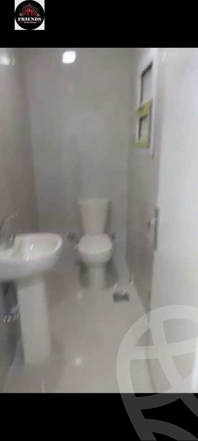 https://aqarmap.com.eg/en/listing/5428267-for-sale-cairo-6th-of-october-el-ahyaa-neighborhood-1st-al-maahad