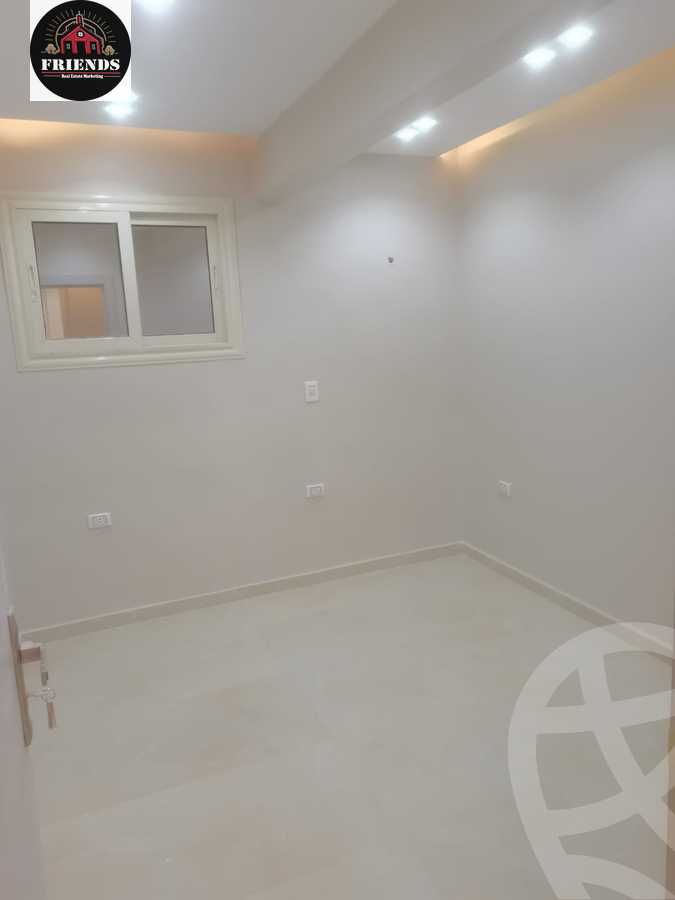 https://aqarmap.com.eg/en/listing/5527708-for-sale-cairo-6th-of-october-el-ahyaa-neighborhood-3rd
