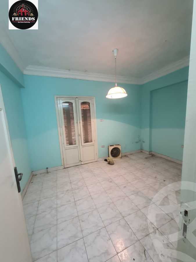 https://aqarmap.com.eg/en/listing/5543661-for-rent-cairo-6th-of-october-el-ahyaa-neighborhood-3rd-al-hay-al-thalith-st