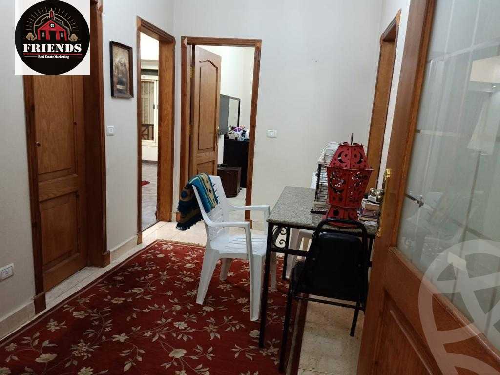 https://aqarmap.com.eg/en/listing/5569762-for-sale-cairo-el-sheikh-zayed-city-compounds-el-khamayel