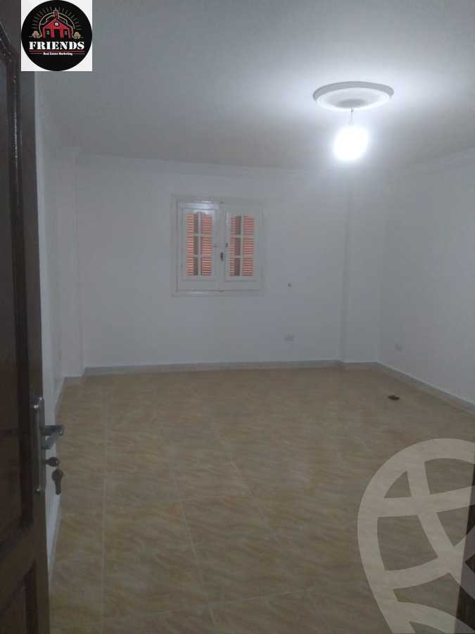 https://aqarmap.com.eg/en/listing/5602810-for-sale-cairo-6th-of-october-el-ahyaa-neighborhood-4th-street-5