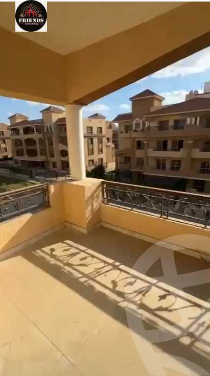 https://aqarmap.com.eg/en/listing/5647796-for-sale-cairo-el-sheikh-zayed-city-compounds-el-khamayel