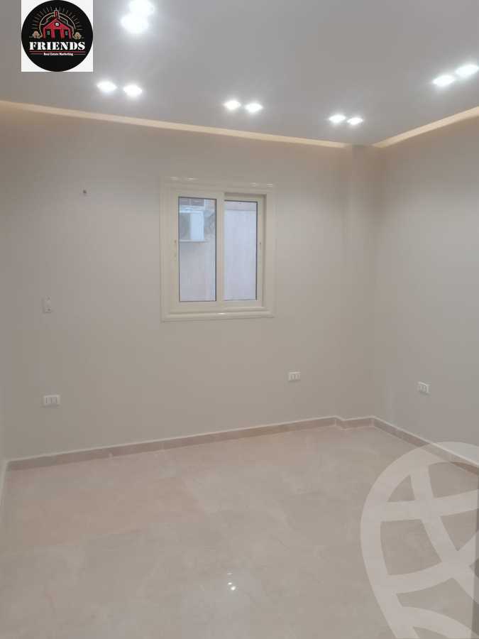 https://aqarmap.com.eg/ar/listing/5664596-for-sale-cairo-6th-of-october-el-ahyaa-neighborhood-3rd-street-6