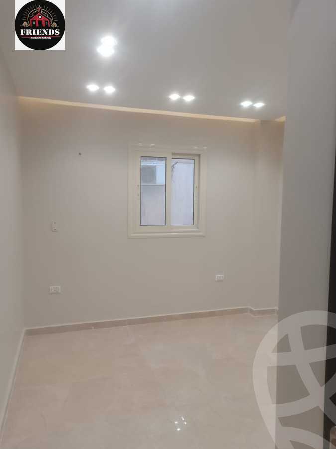 https://aqarmap.com.eg/ar/listing/5664596-for-sale-cairo-6th-of-october-el-ahyaa-neighborhood-3rd-street-6