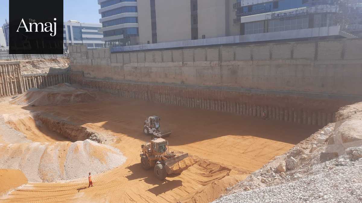 https://aqarmap.com.eg/ar/listing/5225176-for-sale-cairo-new-cairo-compounds-glare-business-mall-areva