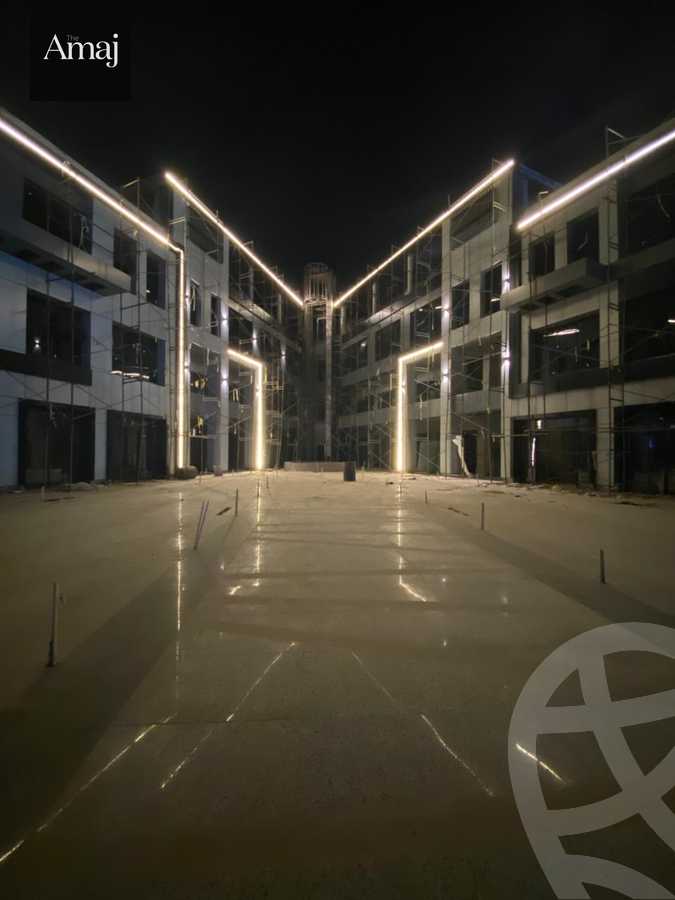 https://aqarmap.com.eg/en/listing/5259545-for-sale-cairo-el-shorouk-compounds-city-club-mall-aswaq