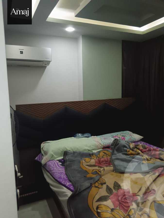 https://aqarmap.com.eg/en/listing/5506890-for-sale-cairo-6th-of-october-hadaeq-october-kmbwnd-fy-hdyq-ktwbr-kenz