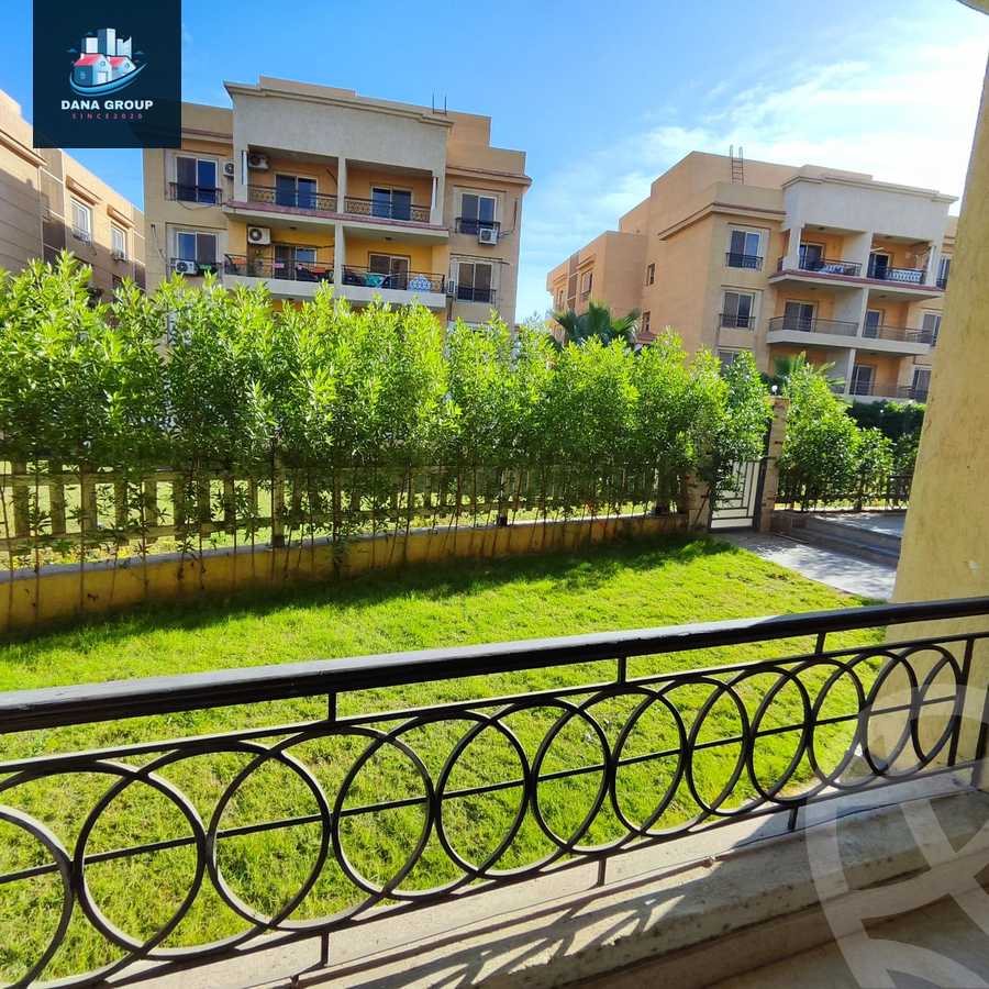 https://aqarmap.com.eg/en/listing/5400173-for-sale-cairo-el-sheikh-zayed-city-compounds-el-khamayel