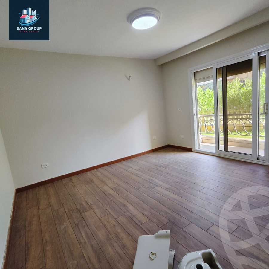 https://aqarmap.com.eg/en/listing/5400173-for-sale-cairo-el-sheikh-zayed-city-compounds-el-khamayel
