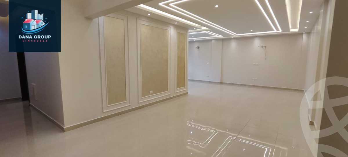 https://aqarmap.com.eg/en/listing/5973404-for-sale-cairo-el-sheikh-zayed-city-compounds-el-khamayel